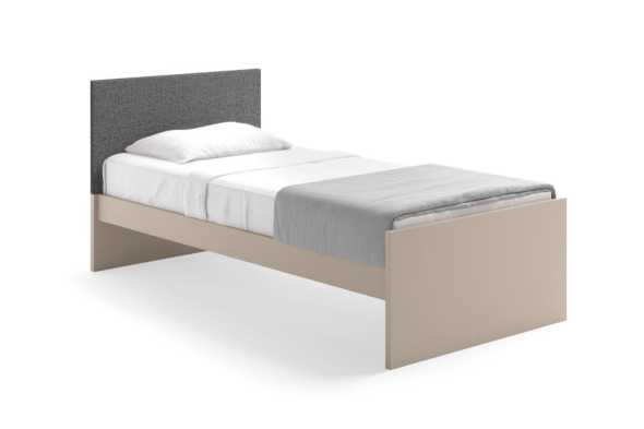 Letto laccato con testiera rivestita Base