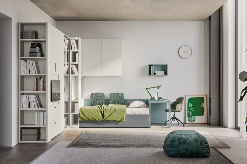 Cameretta angolare con ponte e armadio con libreria laterale