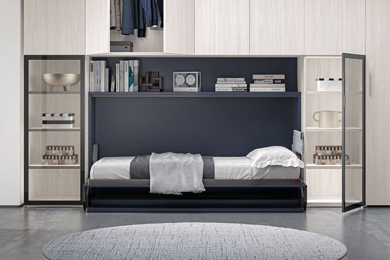Letto a scomparsa orizzontale con armadio a ponte